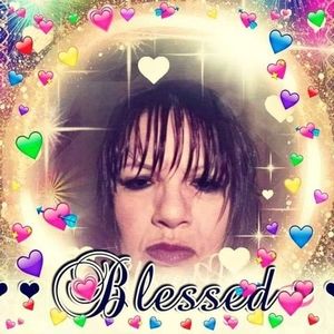 Meet your Posher, Gloria m